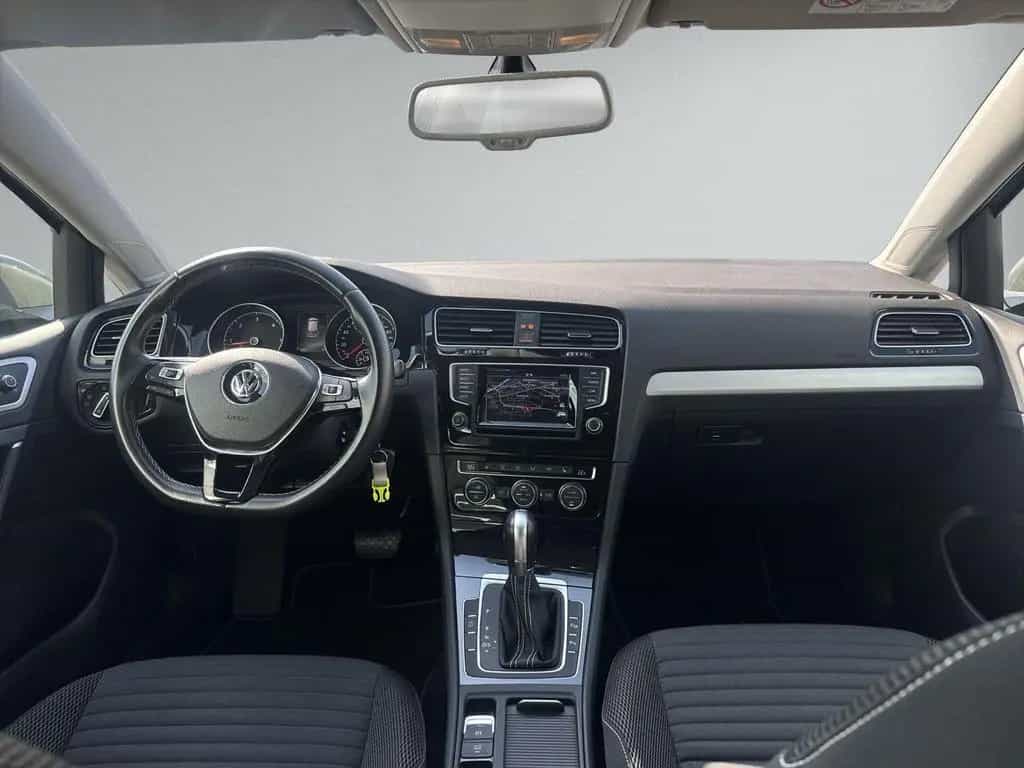 Volkswagen Golf VII Lim. Cup BMT 1.6 TDI Bi-Xenon NAVI 03/2015-photo-14