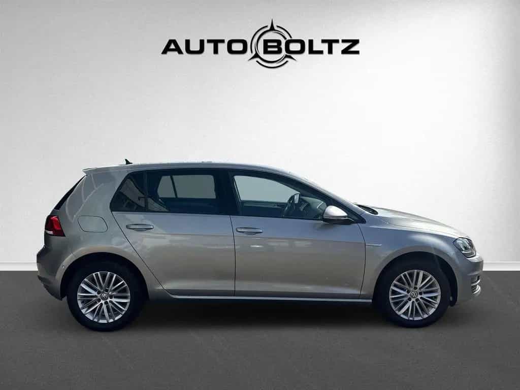 Volkswagen Golf VII Lim. Cup BMT 1.6 TDI Bi-Xenon NAVI 03/2015-photo-3