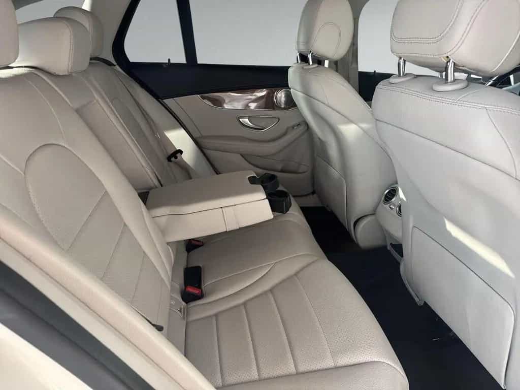 Mercedes-Benz C 400 T 4Matic Avantgarde 9G-TRONIC PANO Head-up 02/2018-photo-16