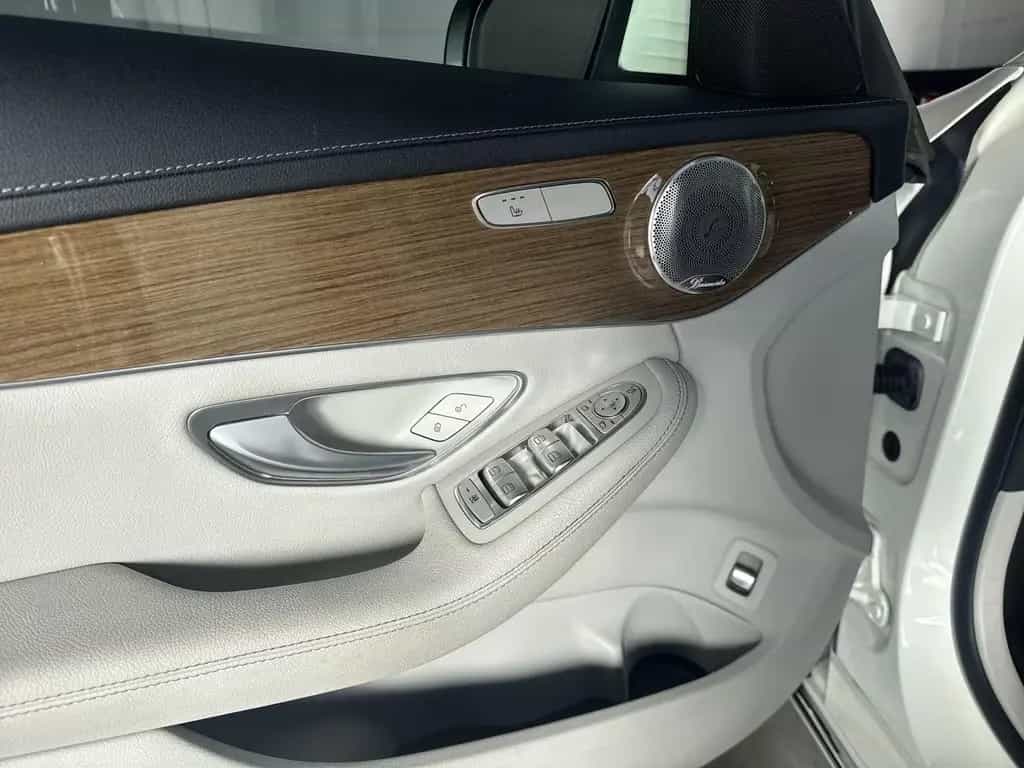 Mercedes-Benz C 400 T 4Matic Avantgarde 9G-TRONIC PANO Head-up 02/2018-photo-19