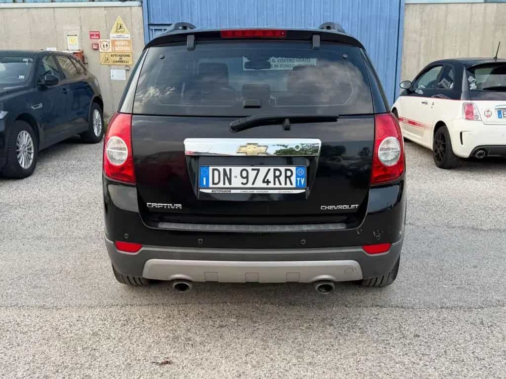 Chevrolet Captiva 2.0 VCDi Sport 05/2008-photo-4