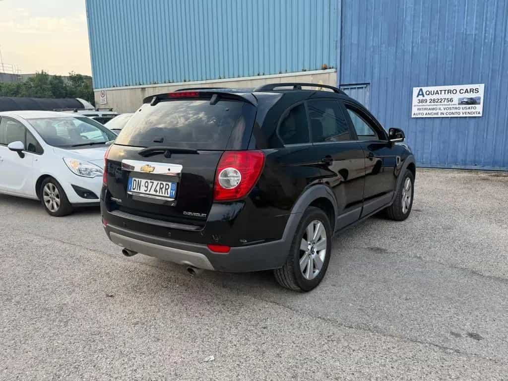 Chevrolet Captiva 2.0 VCDi Sport 05/2008-photo-5