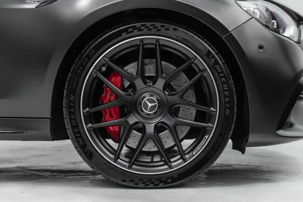 Mercedes-Benz E 63 AMG S*AMG PERFORMANCE SITZE* AMG Performance Auspuff 02/2021-photo-11