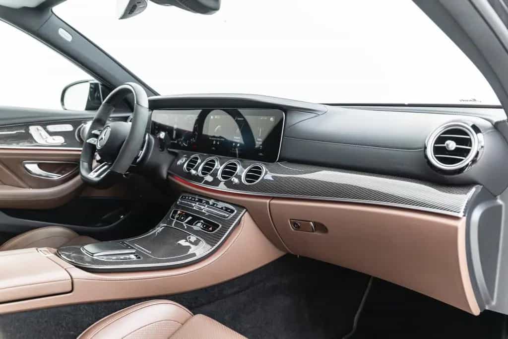 Mercedes-Benz E 63 AMG S*AMG PERFORMANCE SITZE* AMG Performance Auspuff 02/2021-photo-13