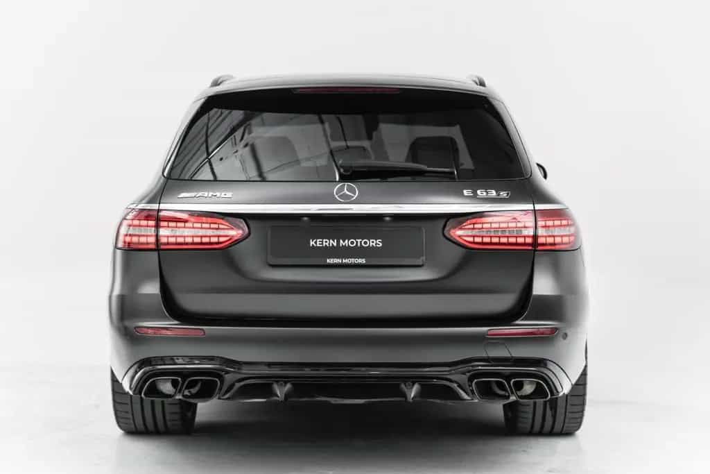 Mercedes-Benz E 63 AMG S*AMG PERFORMANCE SITZE* AMG Performance Auspuff 02/2021-photo-3