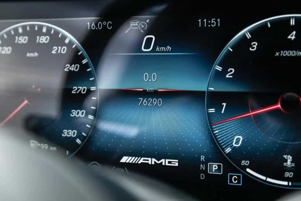 Mercedes-Benz E 63 AMG S*AMG PERFORMANCE SITZE* AMG Performance Auspuff 02/2021-photo-33