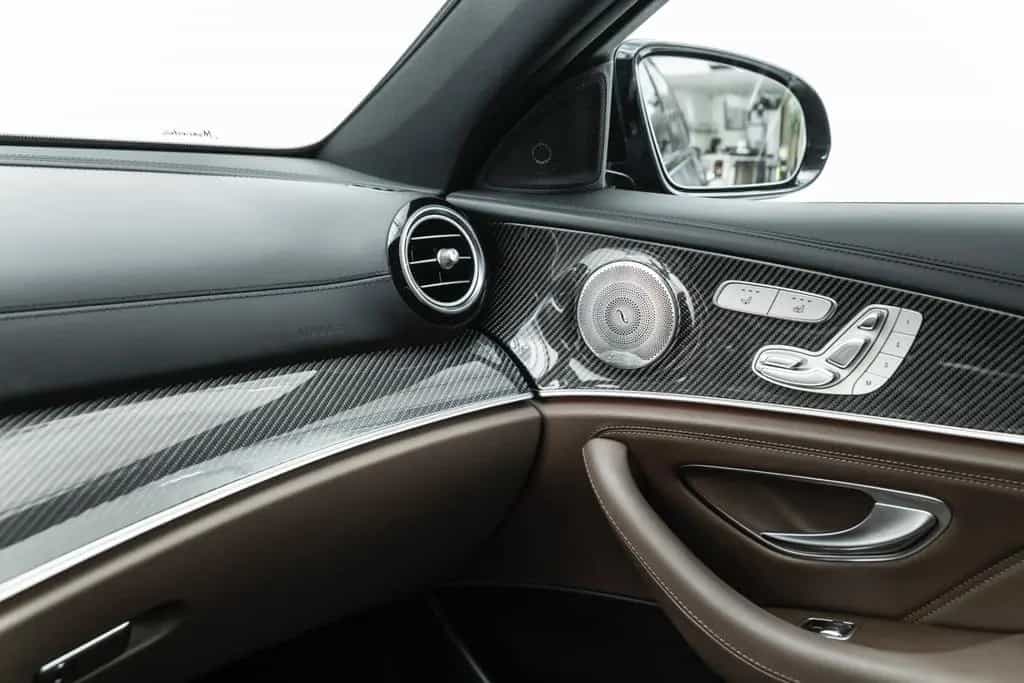 Mercedes-Benz E 63 AMG S*AMG PERFORMANCE SITZE* AMG Performance Auspuff 02/2021-photo-35