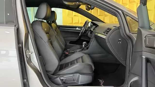 Volkswagen Golf VII R BMT 4Motion*AUTOMATIK*SHZ*NAVI* 02/2017-photo-14