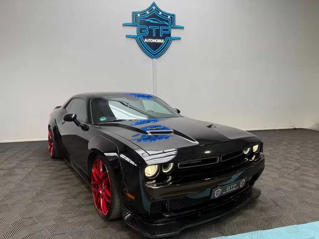 Dodge Challenger *SHZ*PDC*Start-Stopp*8-Fach* 02/2017-photo-1