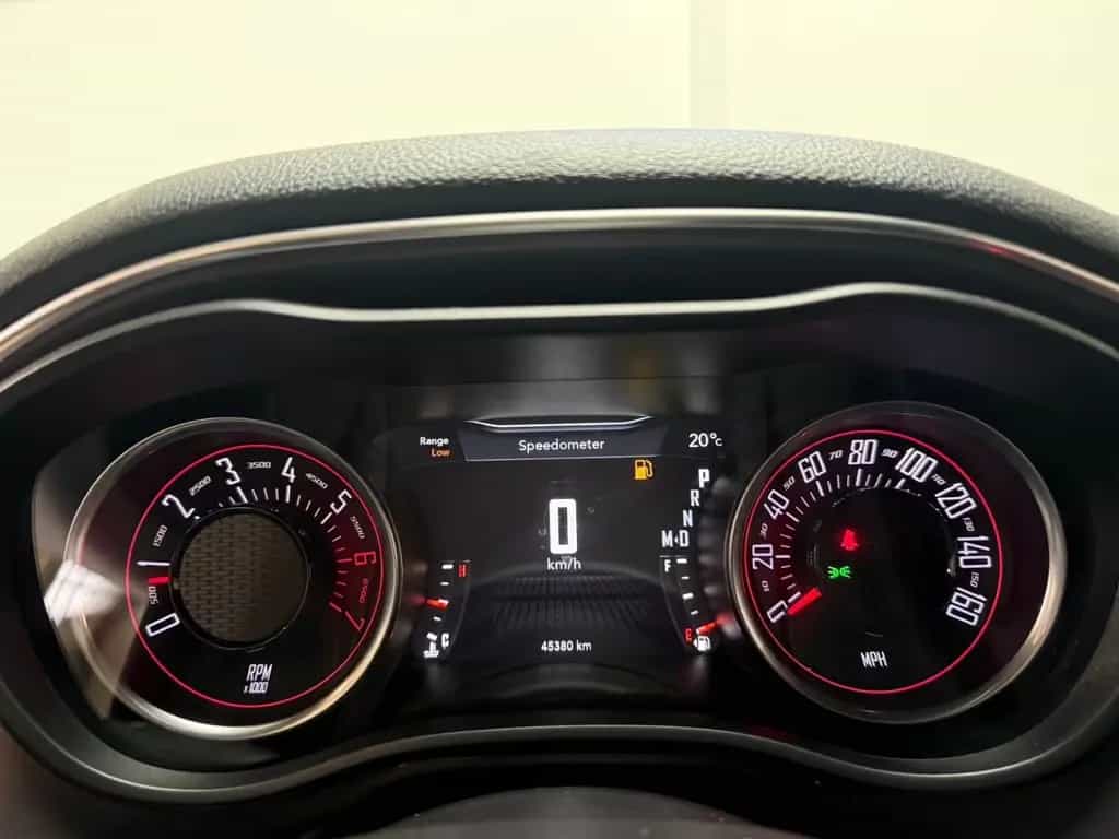 Dodge Challenger *SHZ*PDC*Start-Stopp*8-Fach* 02/2017-photo-14