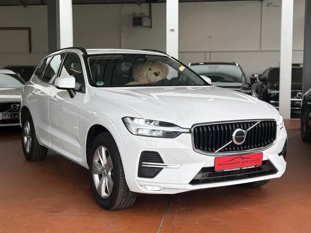 Volvo XC 60 B4 AUTOMATIK-NAVI-LEDER-AHK-DAB+KAMERA 02/2022-photo-5