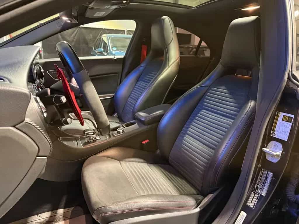 Mercedes-Benz CLA 45 AMG 4Matic *LED*RKam*H&K*PANO* 04/2015-photo-10