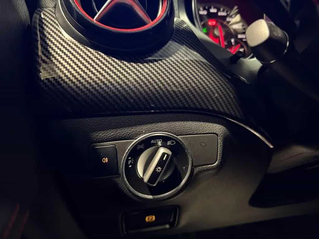 Mercedes-Benz CLA 45 AMG 4Matic *LED*RKam*H&K*PANO* 04/2015-photo-24