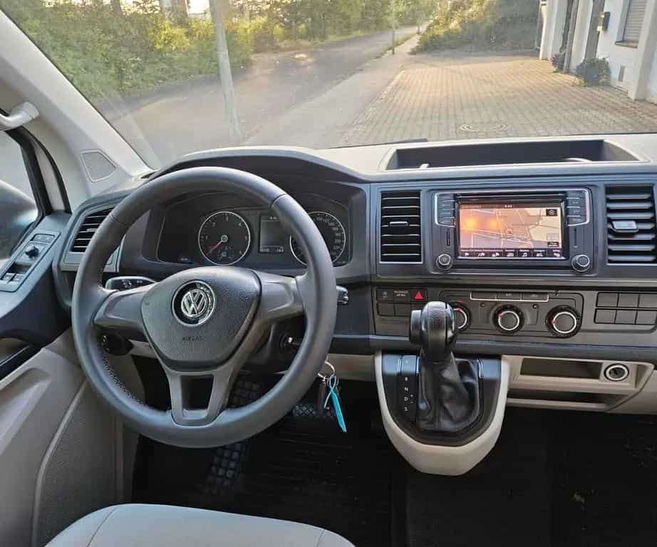 Volkswagen T6 Transporter 1.HAND AUTOMATIK NAVI KLIMA TOP 11/2018-photo-14