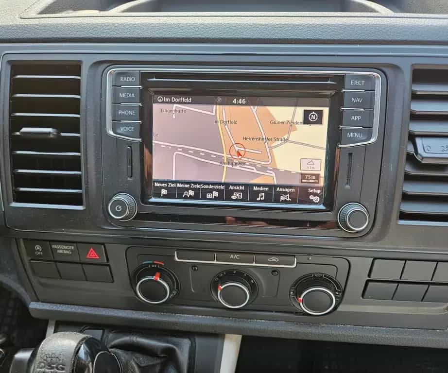 Volkswagen T6 Transporter 1.HAND AUTOMATIK NAVI KLIMA TOP 11/2018-photo-16