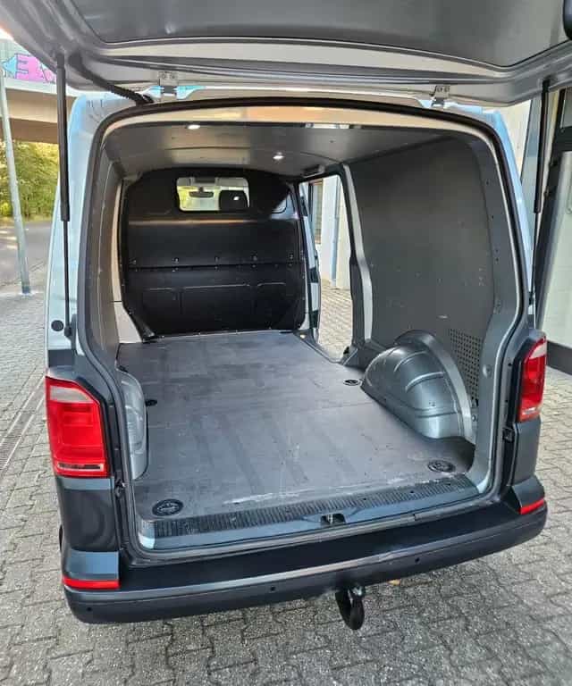 Volkswagen T6 Transporter 1.HAND AUTOMATIK NAVI KLIMA TOP 11/2018-photo-28
