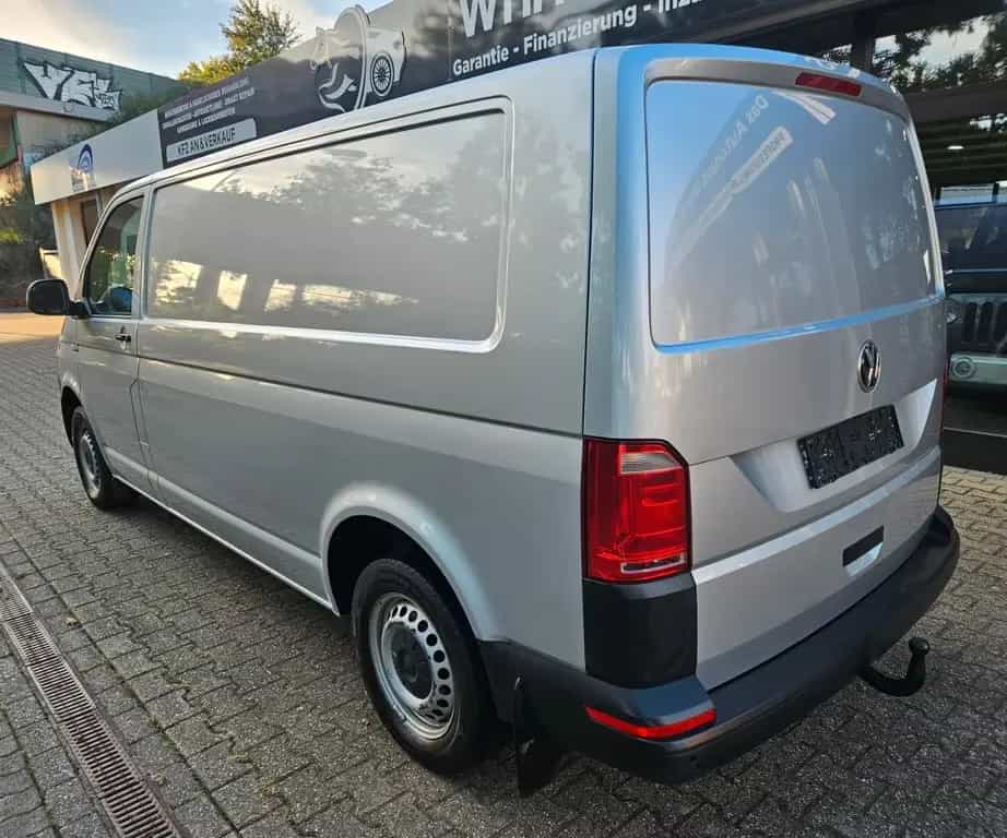 Volkswagen T6 Transporter 1.HAND AUTOMATIK NAVI KLIMA TOP 11/2018-photo-4