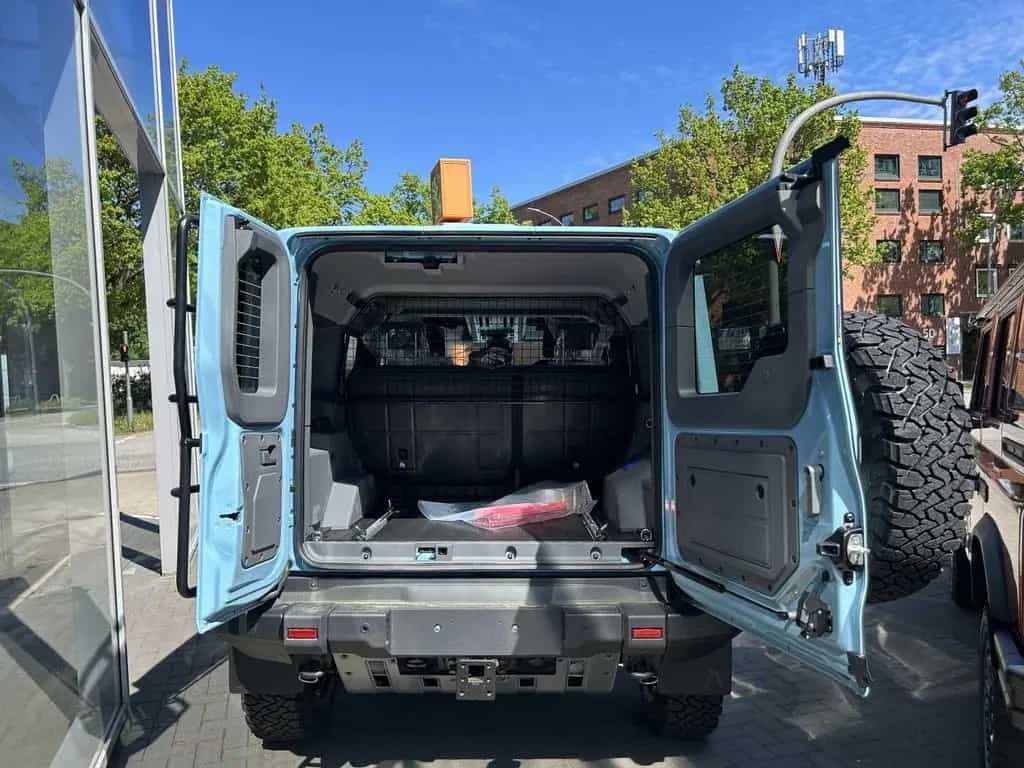 INEOS Grenadier Utility Wagon - TRAILMASTER *5-SITZE* 05/2026-photo-4