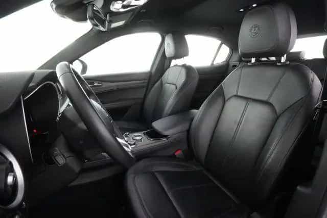 Alfa Romeo Stelvio ALFA ROMEO Stelvio Stelvio 2.2 Turbodiesel 210 C 07/2023-photo-1