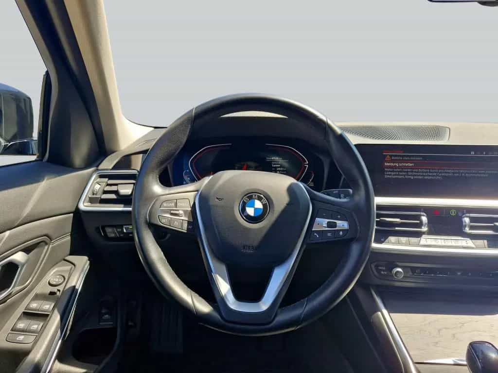 BMW 320 i Sport Line, AHK, LED, PDC, SHZ 10/2021-photo-17