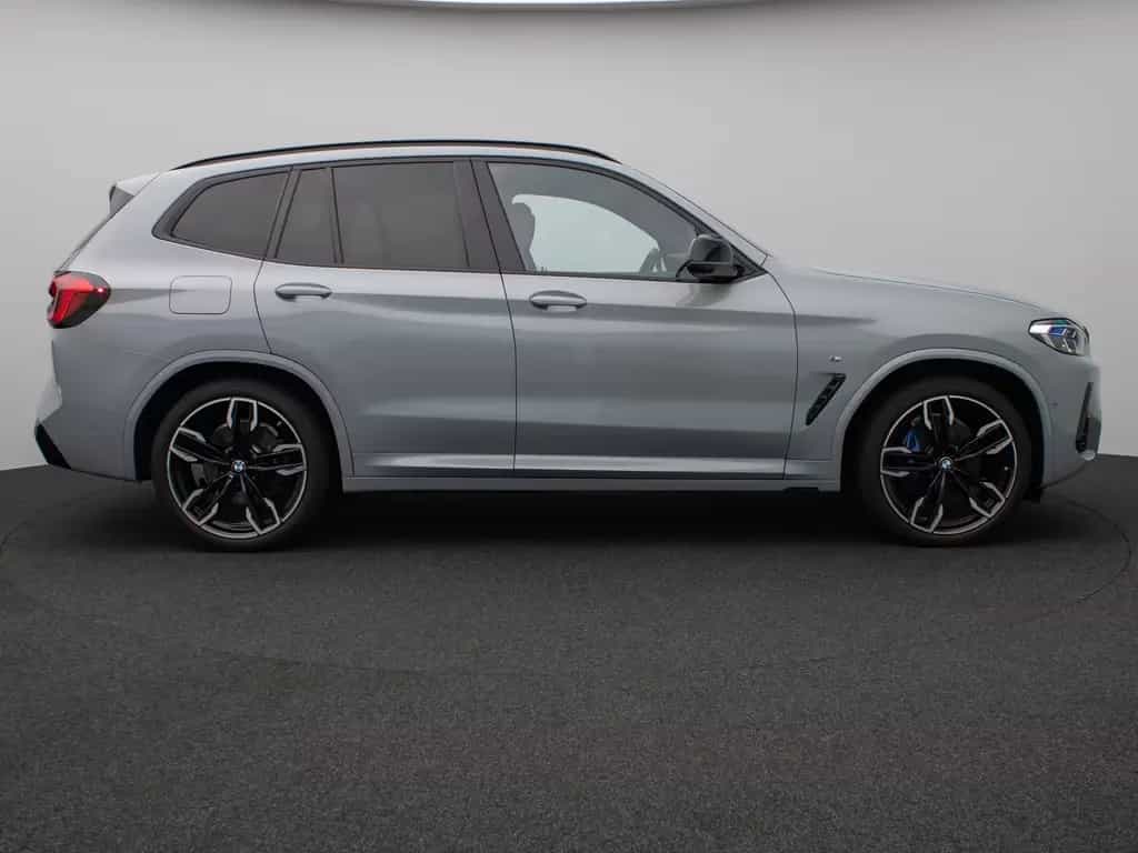 BMW X3 M40d Kamera Laser Panorama HUD DAB AHK 21Zoll 01/2023-photo-4