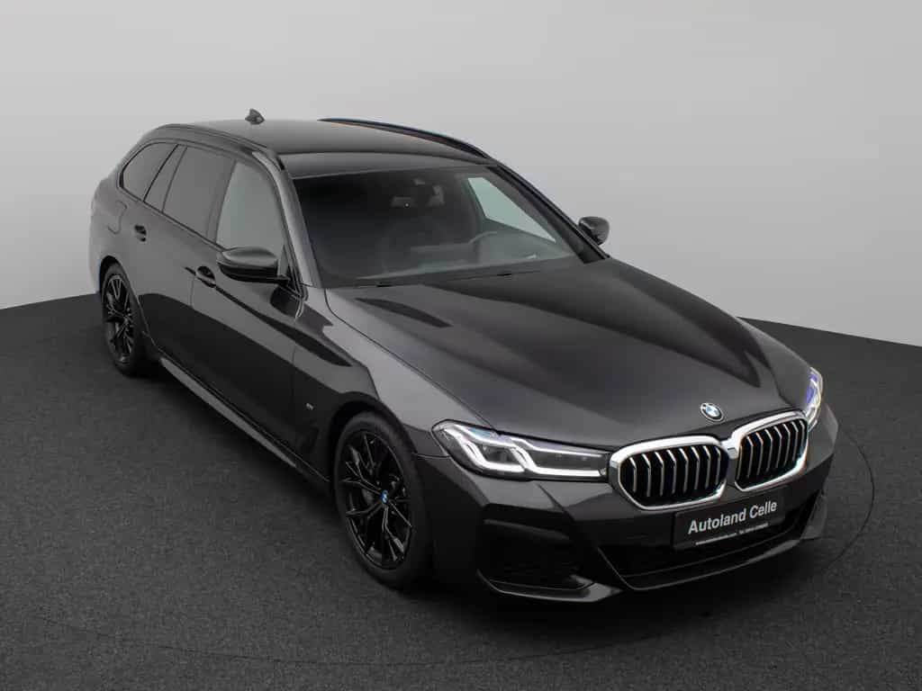 BMW 5 Series 540d xD M Sport Kamera Laser HUD DAB H/K Komfort 11/2022-photo-2