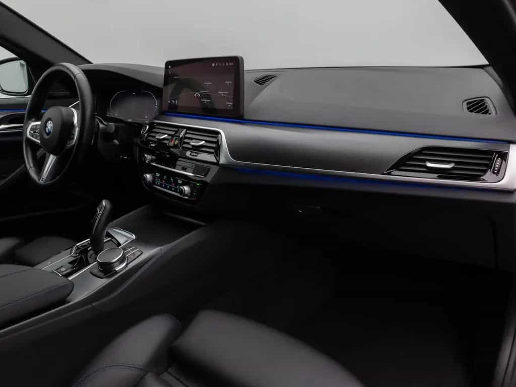 BMW 5 Series 540d xD M Sport Kamera Laser HUD DAB H/K Komfort 11/2022-photo-23