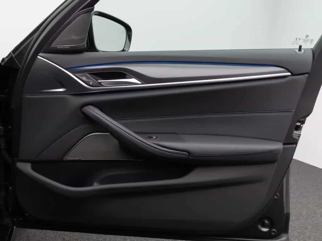 BMW 5 Series 540d xD M Sport Kamera Laser HUD DAB H/K Komfort 11/2022-photo-30
