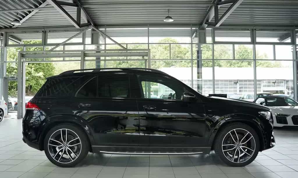 Mercedes-Benz GLE 400 d 4M AMG Line *22 *AHK*Pano*LUFT*360° 08/2019-photo-4