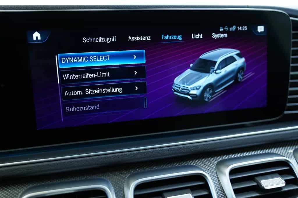 Mercedes-Benz GLE 400 d 4M AMG Line *22 *AHK*Pano*LUFT*360° 08/2019-photo-40