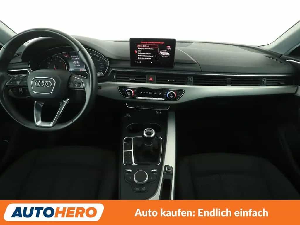 Audi A4 1.4 TFSI ACT Design*NAVI*PDC*TEMPO*SHZ* 04/2018-photo-11