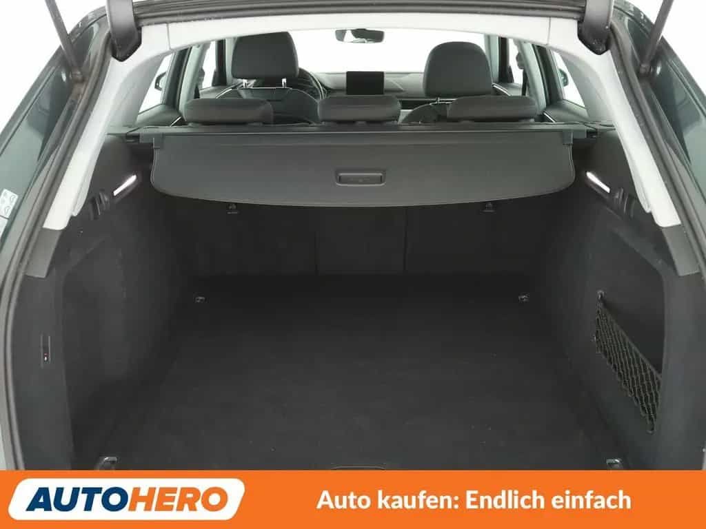 Audi A4 1.4 TFSI ACT Design*NAVI*PDC*TEMPO*SHZ* 04/2018-photo-17