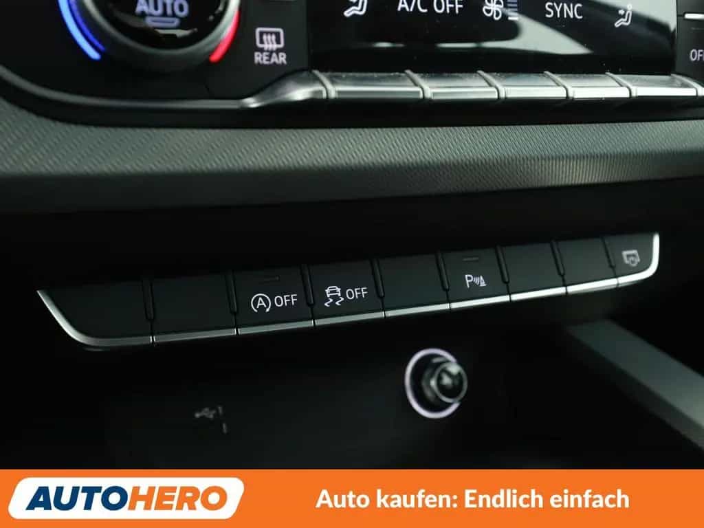 Audi A4 1.4 TFSI ACT Design*NAVI*PDC*TEMPO*SHZ* 04/2018-photo-25
