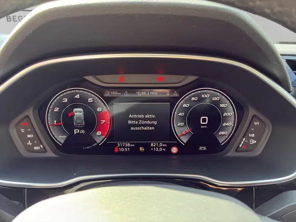Audi Q3 40 TFSI qu. S tronic advanced LED Kamera Pano 04/2023-photo-12