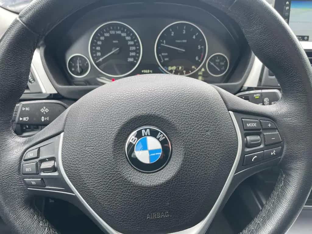 BMW 320 d Automat/Pano.dach/LED/Navi Prof/Speed/uvam 03/2019-photo-16