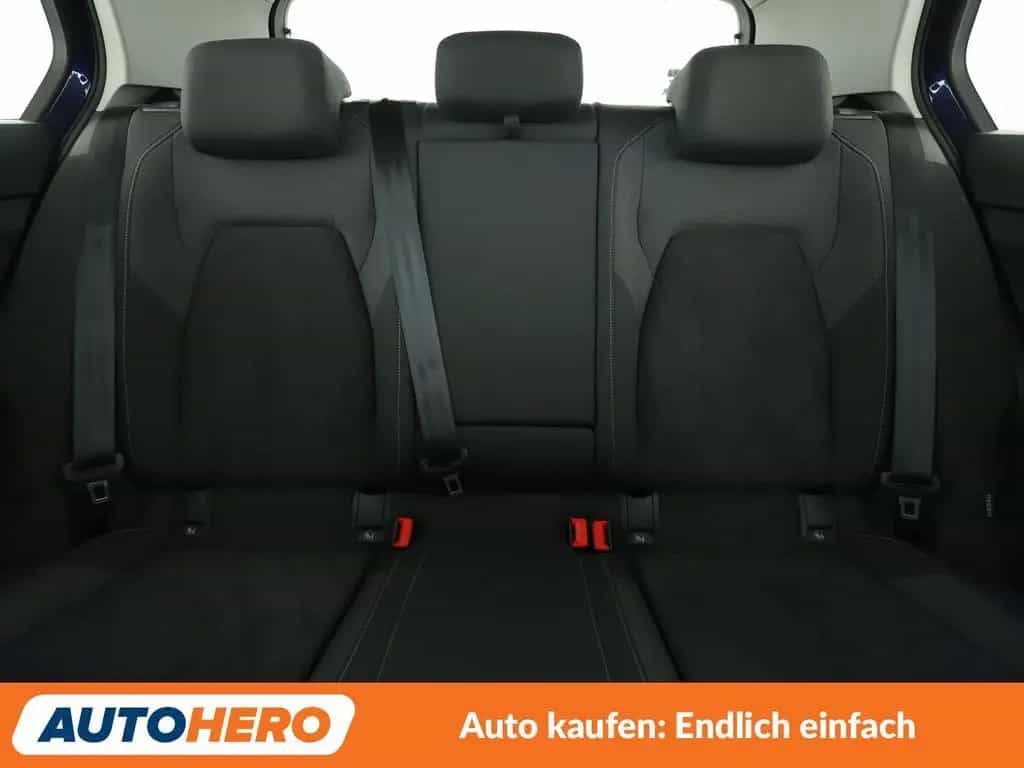 Volkswagen Golf VIII 1.5 eTSI ACT Life Aut.*NAVI*CAM*ACC* 10/2020-photo-15