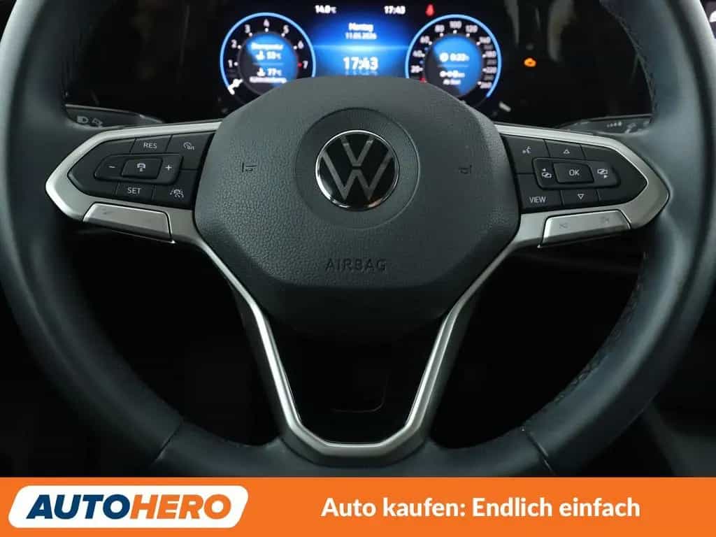 Volkswagen Golf VIII 1.5 eTSI ACT Life Aut.*NAVI*CAM*ACC* 10/2020-photo-18