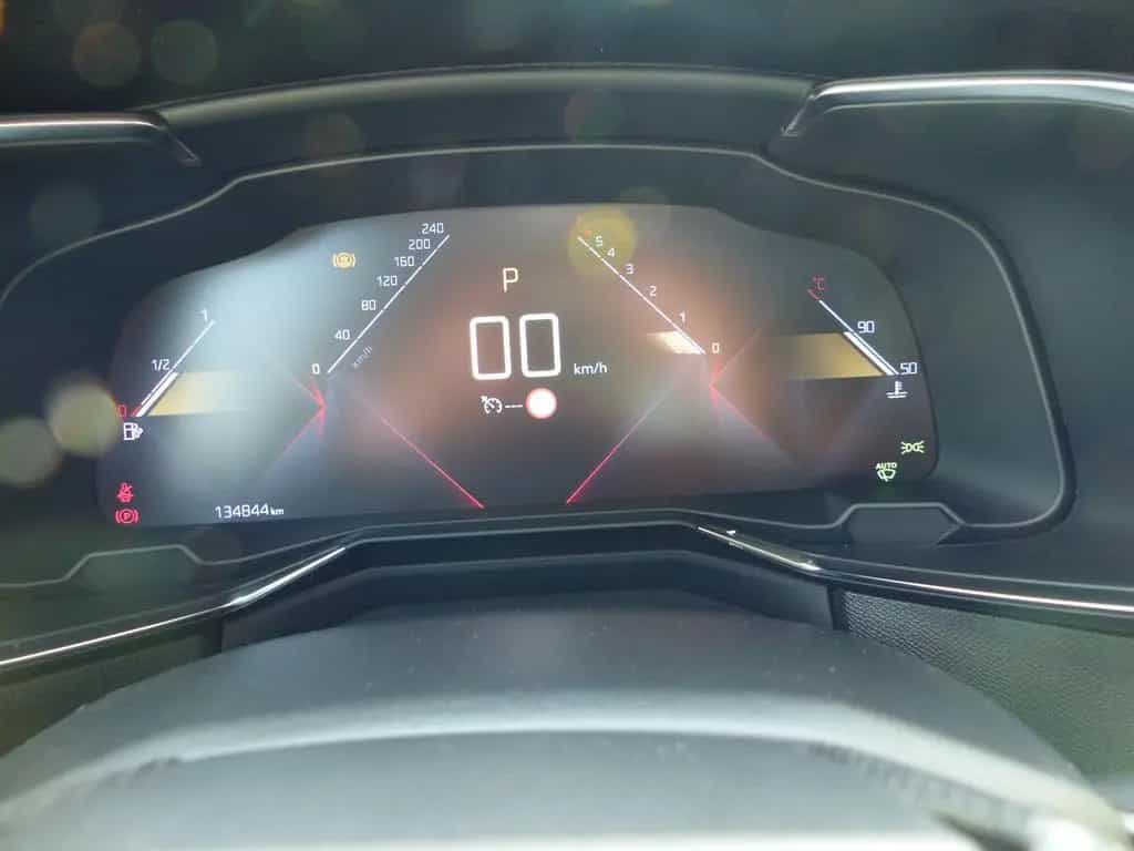 DS Automobiles DS7 (Crossback) DS7 Crossback Performance Line Panorama*Navi*Kam 05/2019-photo-25