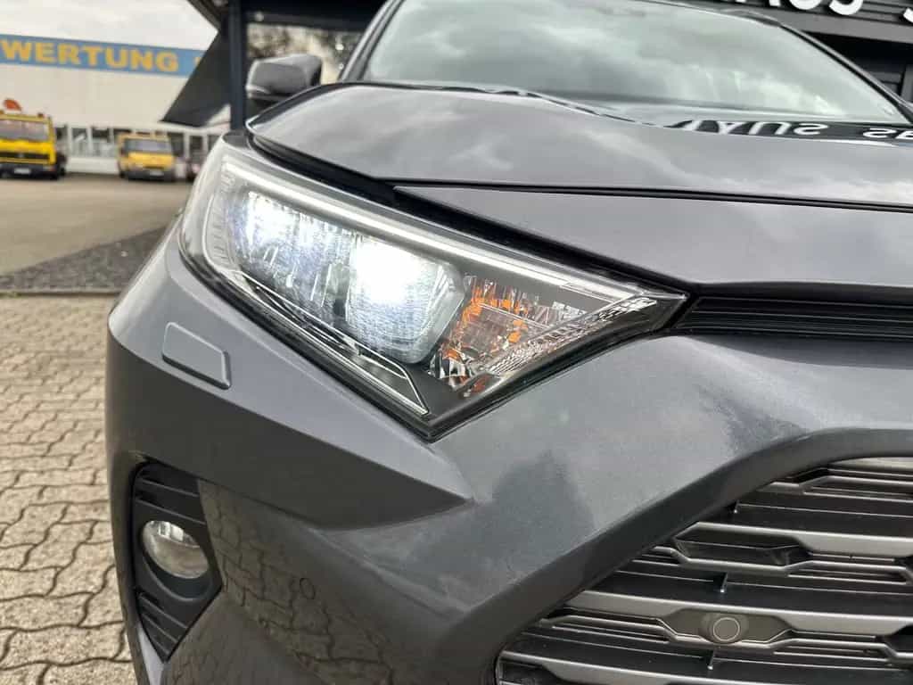 Toyota RAV 4 4x2 Comfort*AHK*R-CAM* 11/2019-photo-9