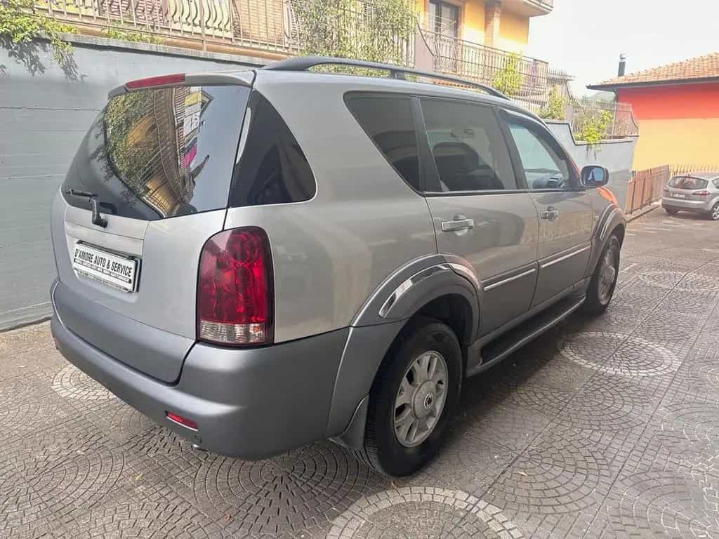 Ssangyong Rexton 2.7 XDi cat Premium 7 posti AUT 07/2004-photo-4