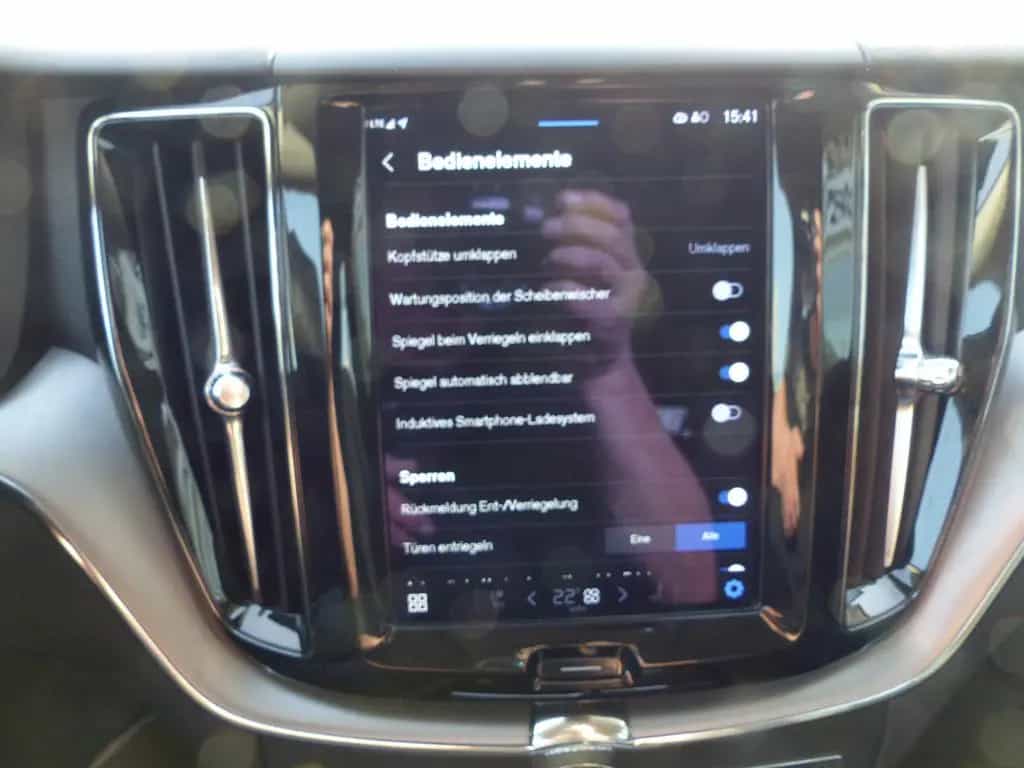 Volvo XC 60 Momentum Pro 2WD*Kamera*PDC*Navi*LED 04/2022-photo-20