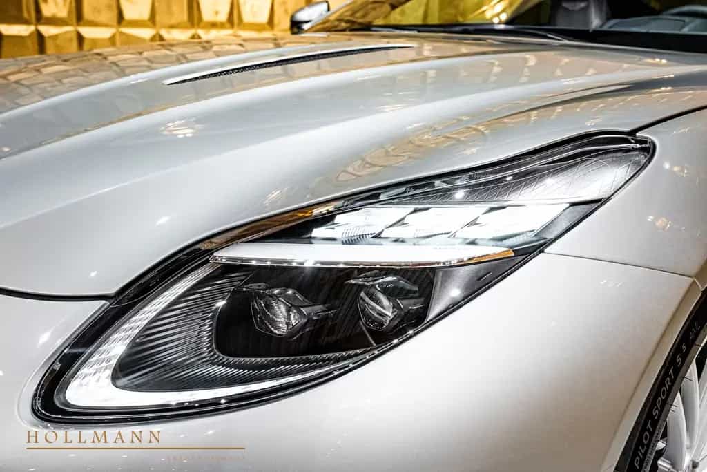Aston Martin DB12 GOLDFINGER 007 SPECIAL EDITION null-photo-29