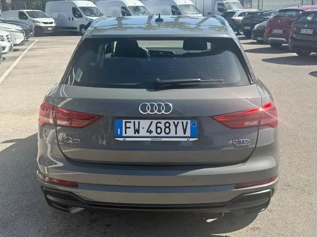 Audi Q3 35 TDI quattro S line edition 04/2019-photo-4