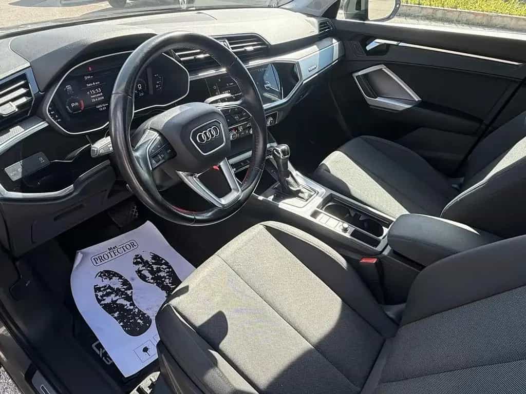 Audi Q3 35 TDI quattro S line edition 04/2019-photo-7