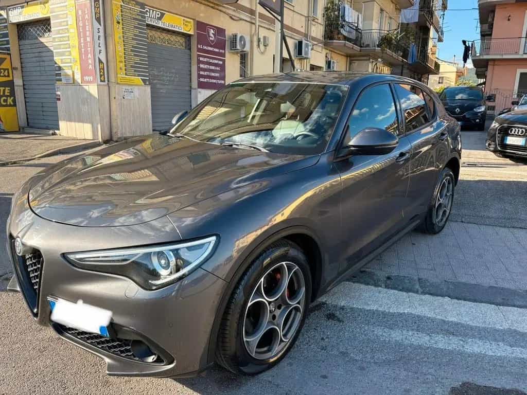 Alfa Romeo Stelvio ALFA ROMEO STELVIO AUTOCARRO 12/2022-photo-1