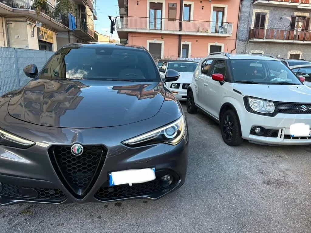 Alfa Romeo Stelvio ALFA ROMEO STELVIO AUTOCARRO 12/2022-photo-2