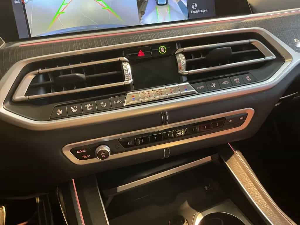 ALPINA XB7 LAVALINA HUD Pano StandHZG AHK Laser 06/2021-photo-11