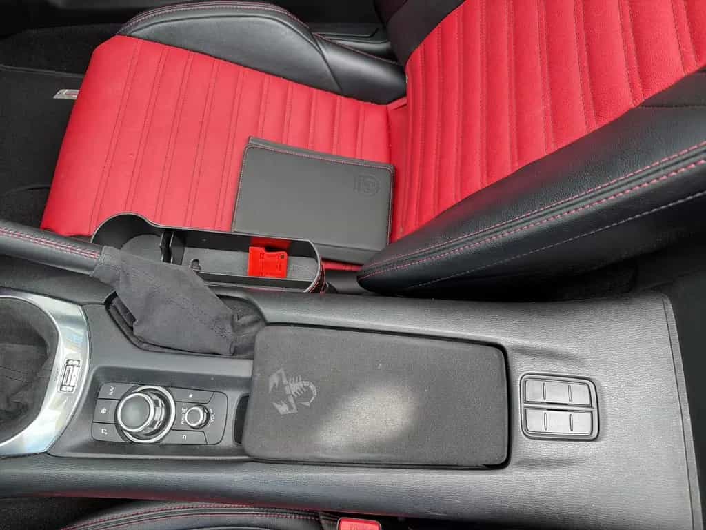 Abarth 124 Spider 1.4 MultiAir Turbo LED Portogallo 197 04/2017-photo-10