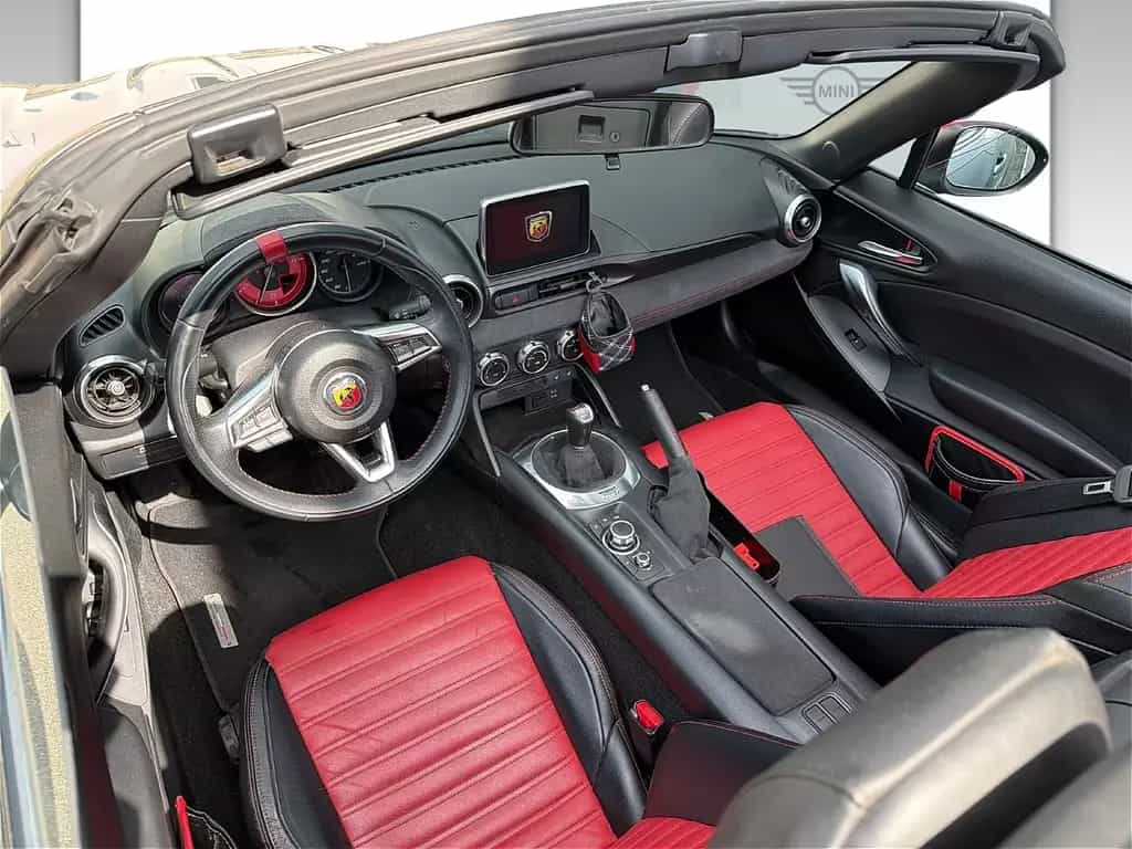 Abarth 124 Spider 1.4 MultiAir Turbo LED Portogallo 197 04/2017-photo-6