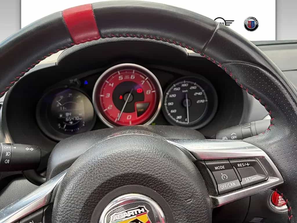 Abarth 124 Spider 1.4 MultiAir Turbo LED Portogallo 197 04/2017-photo-8
